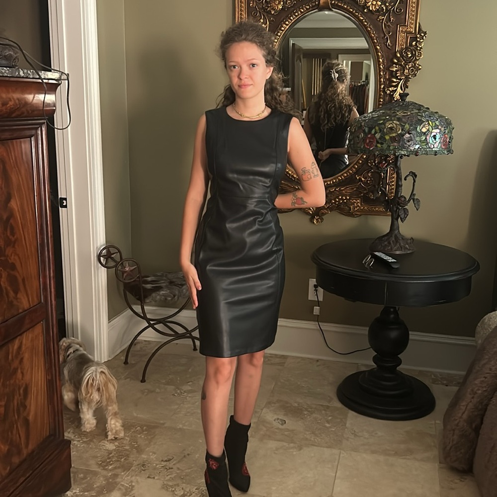 Calvin Klein Sz 6 Blk Faux Leather Sheath Midi Dress Scoop Neck Sleeveless NWOT